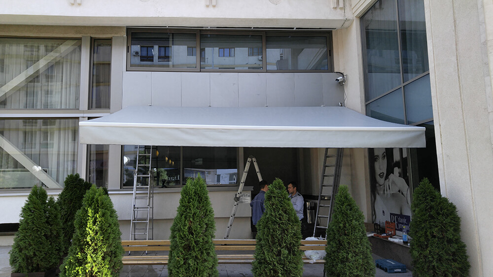 Fotografie Copertine retractabile